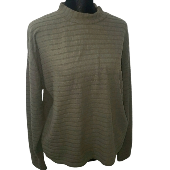 Hippie Rose Long-Sleeve Top Women's (Juniors). Size XL.  New With Tags. - Picture 1 of 6